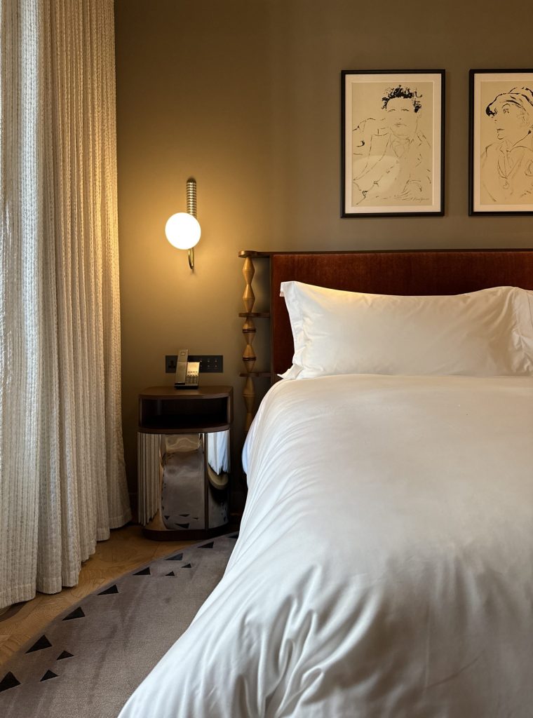 Classic Room at the Newman Hotel in London with Nancy Cunard inspired bed posts